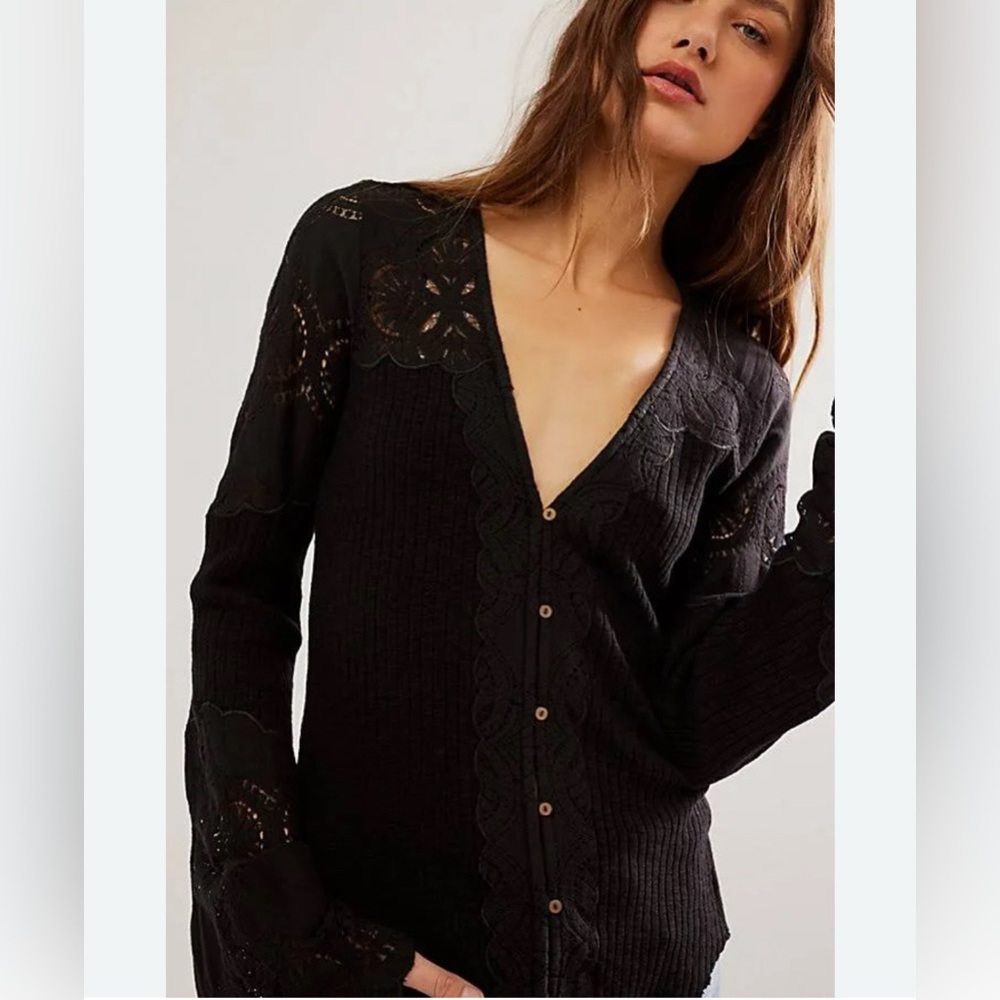 Free People Olivia Lace Long Sleeve Top in Black Size XS